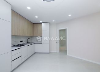 Продается трехкомнатная квартира, 93 м2, Калининградская область, улица Александра Невского, 192к1