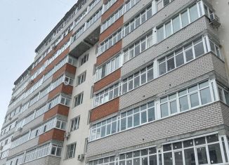 Продаю 1-ком. квартиру, 60 м2, Чебоксары, проспект Максима Горького, 30к1