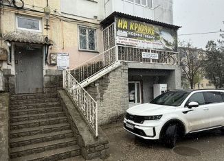 Сдам в аренду помещение свободного назначения, 45 м2, Бахчисарай, улица Макаренко, 2