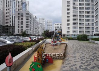 Сдаю в аренду 2-комнатную квартиру, 42 м2, Новосибирск, улица Немировича-Данченко, 144/3, метро Площадь Маркса