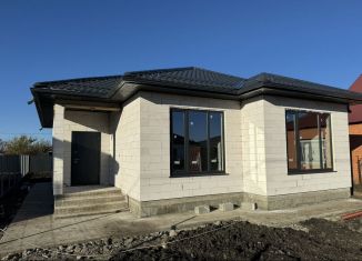 Продаю дом, 114 м2, поселок городского типа Мостовской, улица Ломоносова, 7