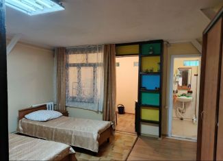 Сдаю однокомнатную квартиру, 32 м2, Сочи, улица Голубые Дали, 85, микрорайон Голубые Дали