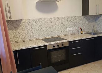 Сдаю в аренду 2-комнатную квартиру, 70 м2, Москва, район Митино, Пятницкое шоссе, 25