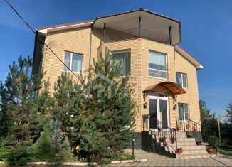 Продаю дом, 266 м2, Санкт-Петербург, улица Коммунаров, 24