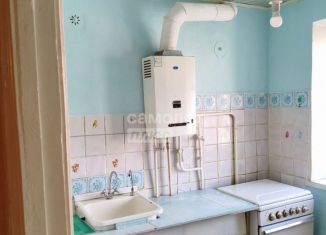 Продается трехкомнатная квартира, 42.4 м2, Ревда, улица Цветников, 27