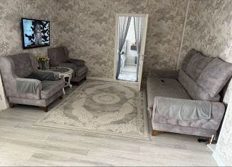 Продаю 3-комнатную квартиру, 72 м2, Грозный, Байсангуровский район, улица Сайханова, 133к2