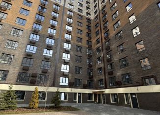 Продаю 1-комнатную квартиру, 32 м2, Ставрополь, улица Николая Голодникова, 7