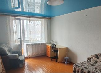 Сдам в аренду 2-ком. квартиру, 52 м2, Сыктывкар, улица Малышева, 14