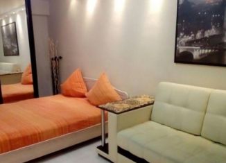 Сдаю 1-комнатную квартиру, 37 м2, Екатеринбург, улица Пехотинцев, 7