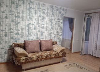 Сдается в аренду трехкомнатная квартира, 62.6 м2, Калининград, улица Грига, 42, Ленинградский район
