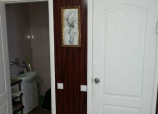 Продаю помещение свободного назначения, 30 м2, Балашов, улица Менделеева, 6