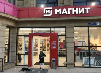Продается торговая площадь, 1240 м2, Махачкала, проспект Али-Гаджи Акушинского, 341, Советский район