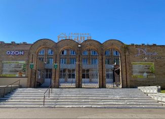 Продам помещение свободного назначения, 5594.2 м2, Нижнекамск, улица Гагарина, 21