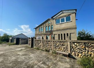 Продам дом, 210 м2, аул Мамхег, улица 50-летия ВЛКСМ