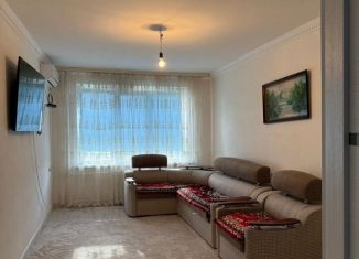 Продается двухкомнатная квартира, 50 м2, Грозный, улица Иоанисиани, 13, 4-й микрорайон