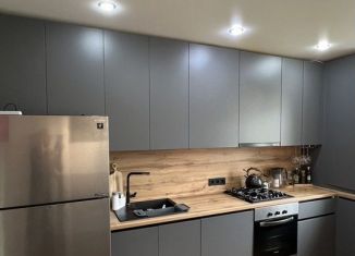 Продаю двухкомнатную квартиру, 65.8 м2, деревня Куюки, 6-й квартал, 29