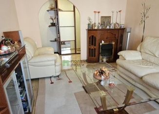 Продается 3-ком. квартира, 65.1 м2, Новороссийск, Волгоградская улица, 8