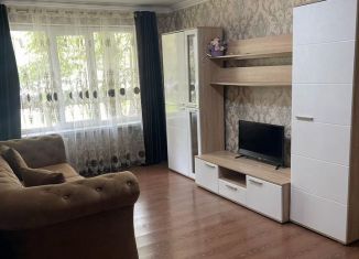 Продается однокомнатная квартира, 35 м2, Грозный, улица Л.И. Яшина, 12, 3-й микрорайон