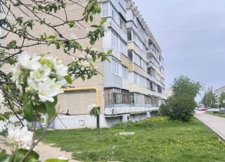 Продается 1-ком. квартира, 37 м2, Йошкар-Ола, улица Анциферова, 6, 4-й микрорайон