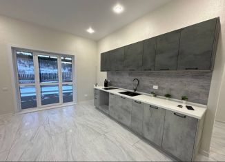 Продажа дома, 200 м2, деревня Карлук, улица Черёмушки