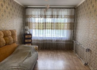 Продажа двухкомнатной квартиры, 46.4 м2, Малоярославец, улица Карла Маркса, 2