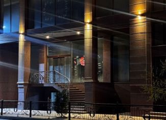 Продам торговую площадь, 368 м2, Махачкала, улица Гамида Далгата, 12, Советский внутригородской район