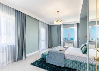 Продам 3-ком. квартиру, 113 м2, Сочи, Кубанская улица, 12Б
