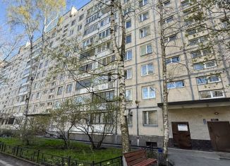 Продажа 3-ком. квартиры, 57.4 м2, Санкт-Петербург, улица Есенина, 40к1, Выборгский район