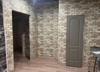 Сдача в аренду трехкомнатной квартиры, 105.4 м2, Грозный, бульвар Султана Дудаева, 28, 7-й микрорайон