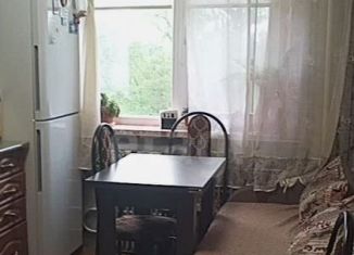 Продается 2-ком. квартира, 49.4 м2, Новый Оскол, Ливенская улица, 136