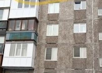 Продажа трехкомнатной квартиры, 58.4 м2, Мурманск, улица Зои Космодемьянской, 26, Первомайский округ
