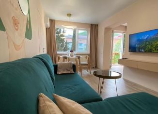 Продаю 2-ком. квартиру, 37.1 м2, Туапсе, Керченская улица, 17