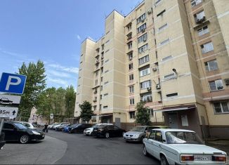 Продам трехкомнатную квартиру, 70 м2, Сочи, Гудаутская улица, 5