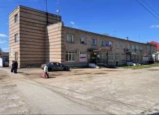 Продаю помещение свободного назначения, 1060 м2, Можга, улица Ленина, 16