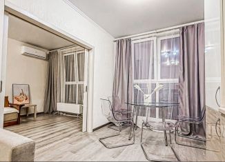 Сдам двухкомнатную квартиру, 70 м2, Краснодар, Красная улица, 176лит5/3, микрорайон Центральный