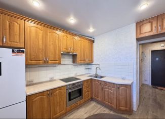 Сдача в аренду 1-комнатной квартиры, 34 м2, Санкт-Петербург, Кондратьевский проспект, 70к1, метро Площадь Мужества