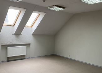 Сдача в аренду офиса, 31.9 м2, Череповец, проспект Победы, 95