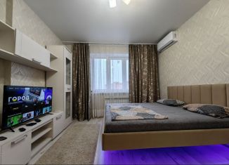 Сдается 1-комнатная квартира, 35 м2, Тула, улица Конструктора Грязева, 6, ЖК Зеленстрой-2