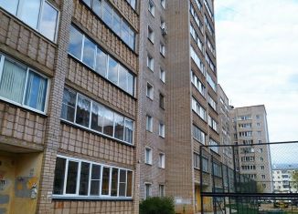 Продажа двухкомнатной квартиры, 47.4 м2, Киров, Хлыновская улица, 20