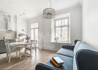 Сдача в аренду 2-ком. квартиры, 73 м2, Санкт-Петербург, Лахтинская улица, 25, Петроградский район