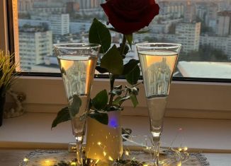 Сдаю однокомнатную квартиру, 34 м2, Санкт-Петербург, улица Кустодиева, 5к1, метро Проспект Просвещения