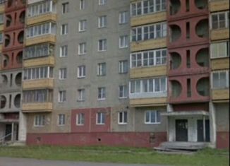 Сдача в аренду четырехкомнатной квартиры, 80 м2, Серов, улица Ленина, 168