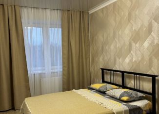 Сдам в аренду 1-ком. квартиру, 39 м2, Тюмень, улица Мельникайте, 2к3, ЖК Горизонт