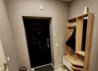 Сдаю 1-ком. квартиру, 40 м2, Тамбов, 1-й Школьный проезд, 3