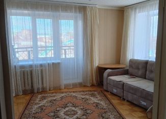 Продажа 3-ком. квартиры, 78 м2, Благовещенск, улица Чистякова, 32