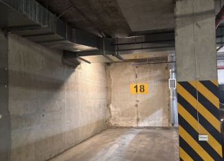 Сдаю в аренду машиноместо, 15 м2, Петрозаводск, улица Чапаева, 40А