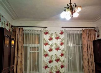 Аренда 2-комнатной квартиры, 52 м2, Санкт-Петербург, Дегтярная улица, 31