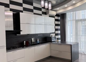 Аренда 3-ком. квартиры, 140 м2, Геленджик, Красногвардейская улица, 38АлитА