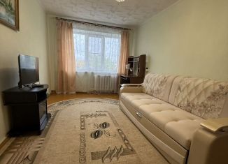 Сдается однокомнатная квартира, 33 м2, Великий Новгород, улица Ломоносова, 14/20