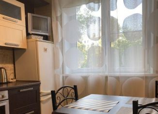 Сдача в аренду 1-комнатной квартиры, 39.2 м2, Москва, Большая Черёмушкинская улица, 2к4, ЮЗАО